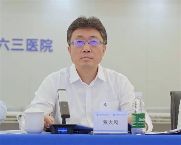 通用技術(shù)集團(tuán)董事長(zhǎng)、黨組書(shū)記于旭波一行調(diào)研通用醫(yī)療成都區(qū)域醫(yī)院(圖8)